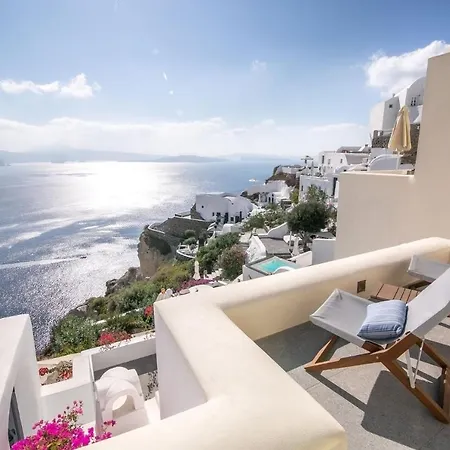 Aloia Santorini Two Bedroom With Outdoor Hot Tub Spyros Demi Villa