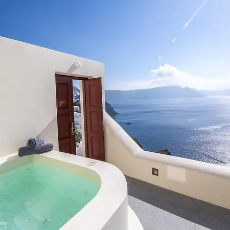 Aloia Santorini Two Bedroom With Outdoor Hot Tub Spyros Demi * Oia (Santorini)
